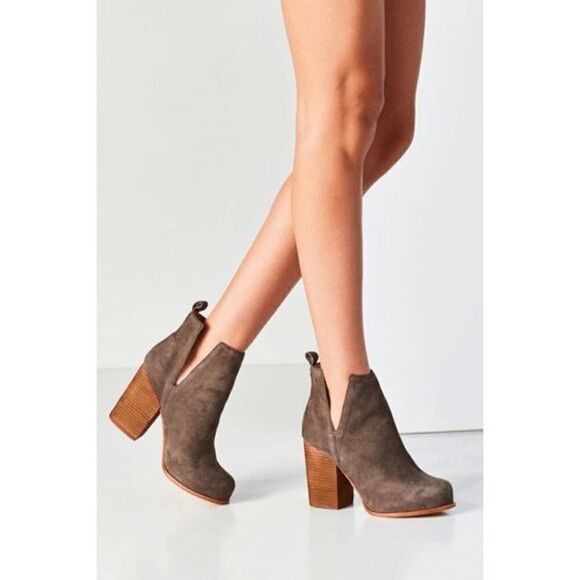 Jeffrey Campbell Shoes - Jeffrey Campbell Oshea Ankle Boot | Dark Brown